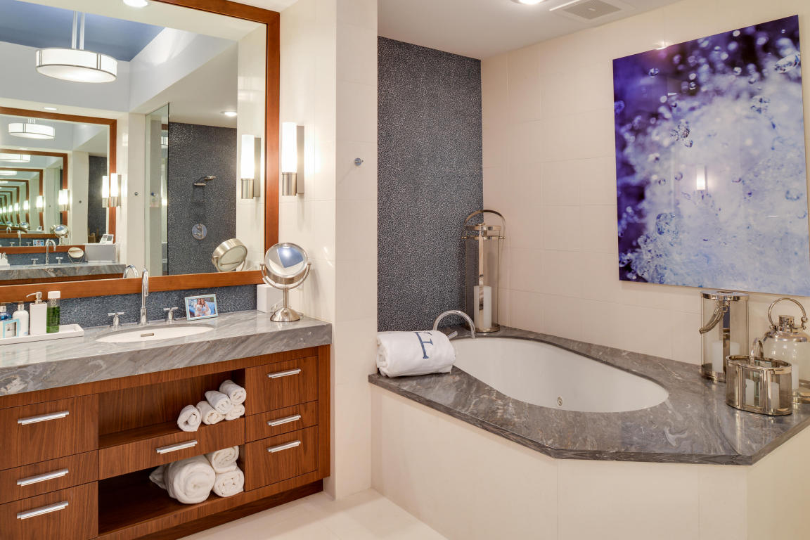 1000 S Ocean Boulevard, Boca Raton, FL 33432