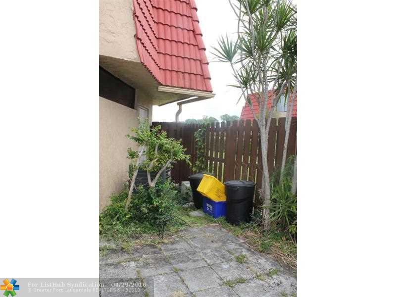 8377 Trent Ct C, Boca Raton, FL 33433