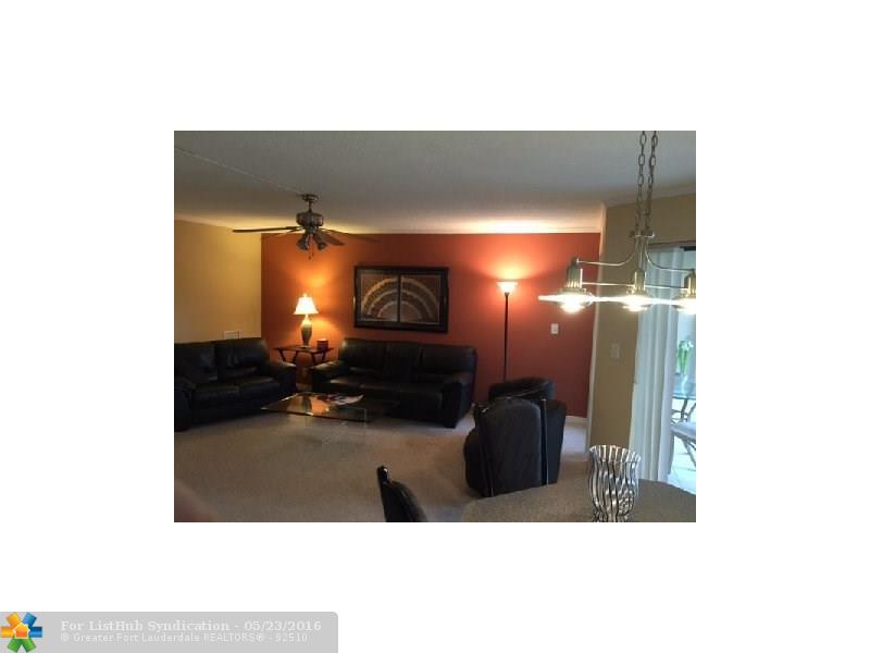 5801 Camino Del Sol 202, Boca Raton, FL 33433