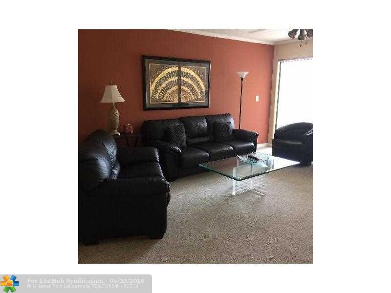 5801 Camino Del Sol 202, Boca Raton, FL 33433