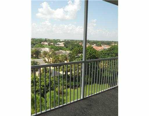 22703 Camino Del Mar, Boca Raton, FL 33433