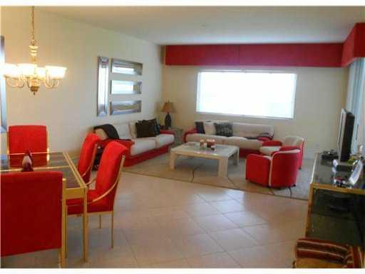 22703 Camino Del Mar, Boca Raton, FL 33433