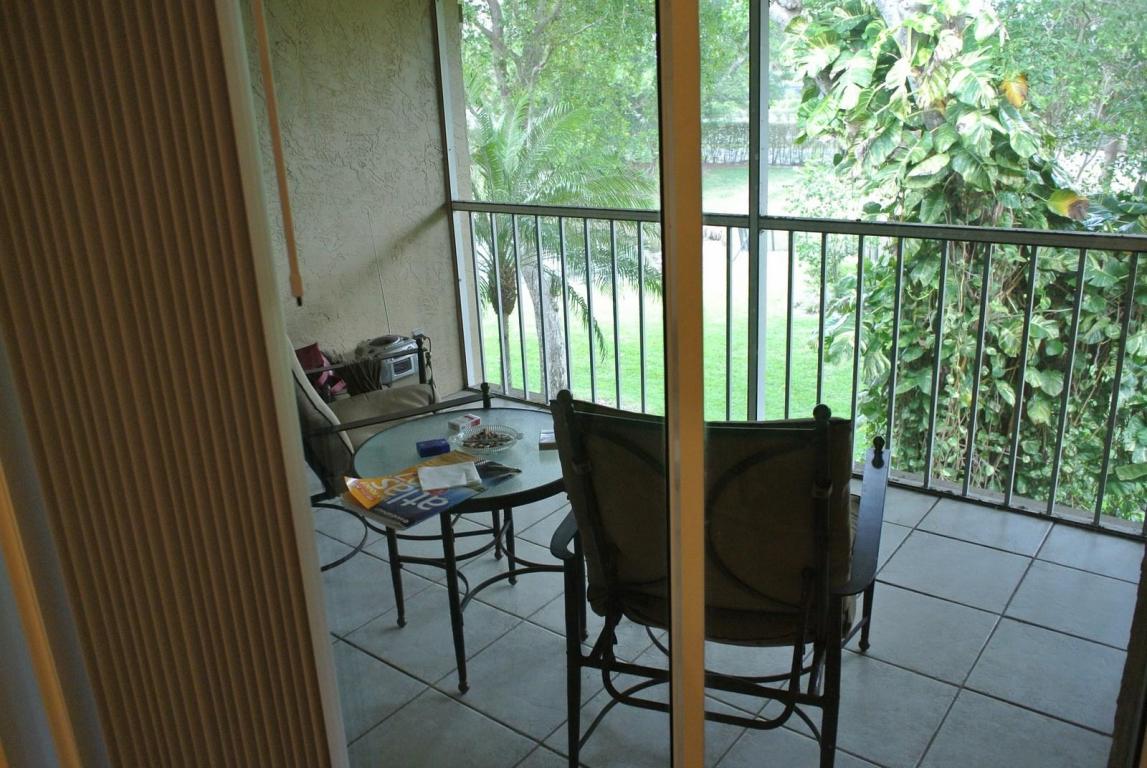 6557 Via Regina, Boca Raton, FL 33433