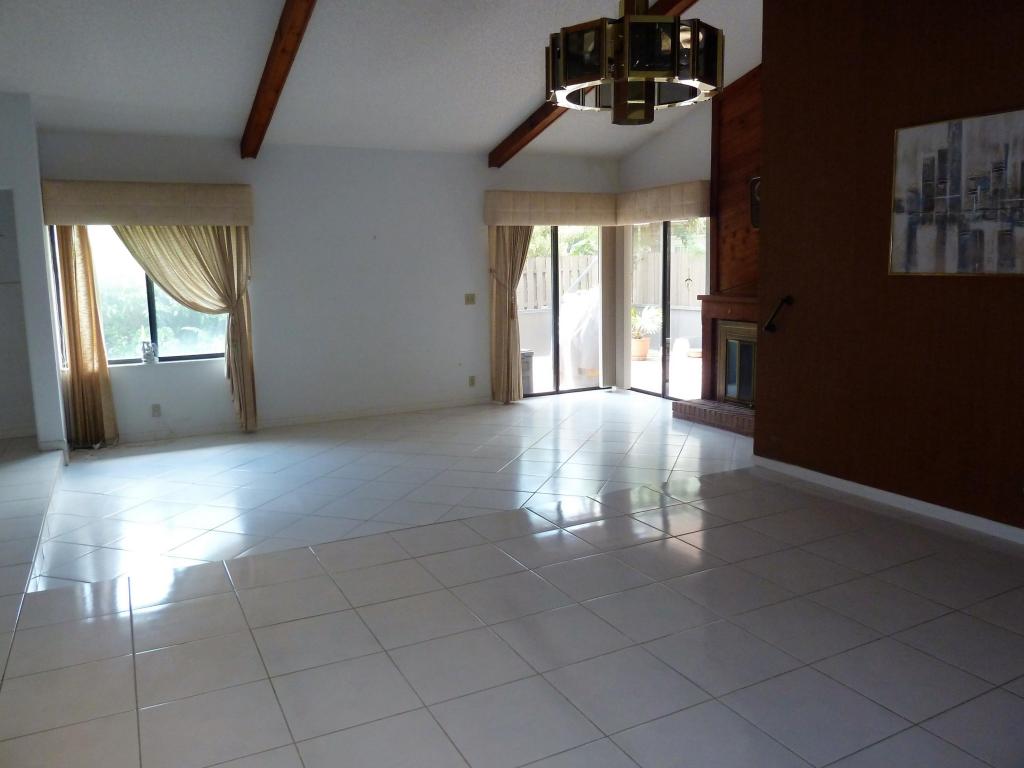 7850 Stanway Place W, Boca Raton, FL 33433