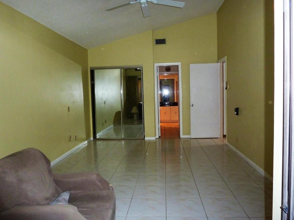 7850 Stanway Place W, Boca Raton, FL 33433