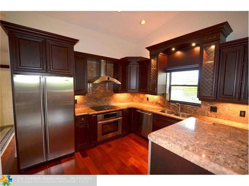 8569 Jared Way, Boca Raton, FL 33433
