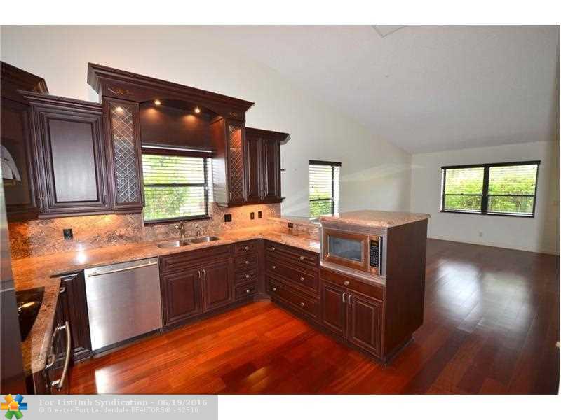 8569 Jared Way, Boca Raton, FL 33433