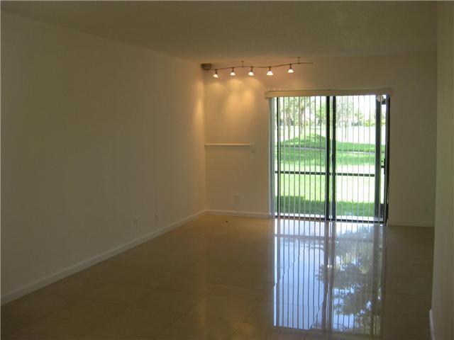 21902 Lake Forest Circle Unit 106, Boca Raton, FL 33433