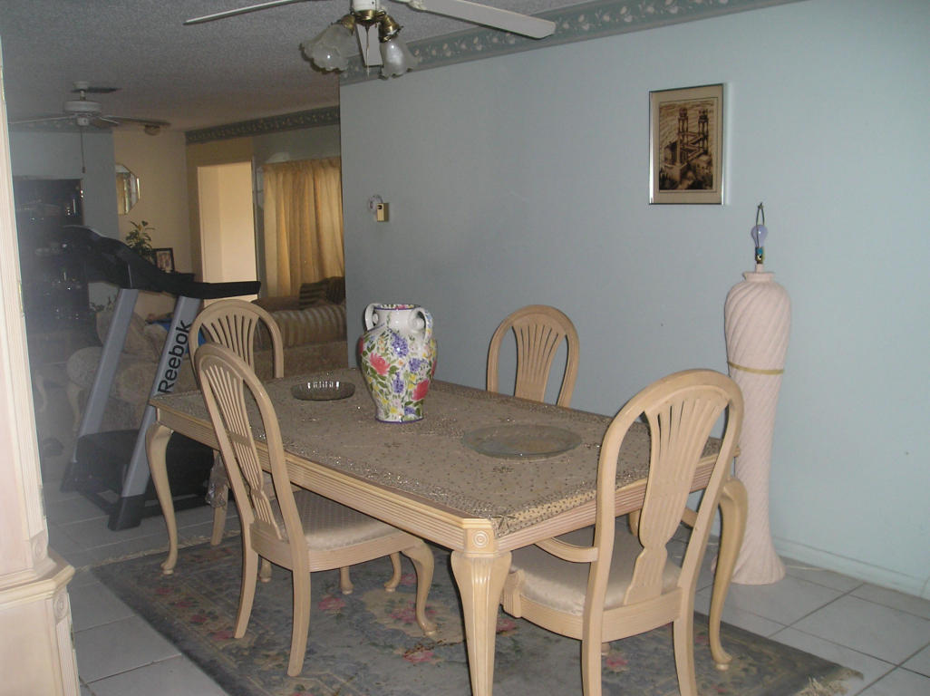 6078 Woodbury Road, Boca Raton, FL 33433