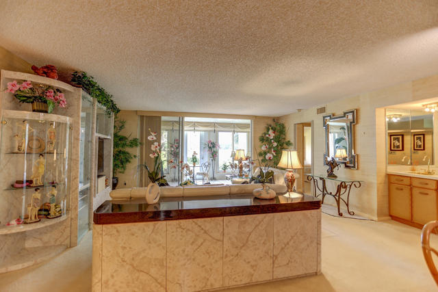 7369 Orangewood Lane, Boca Raton, FL 33433