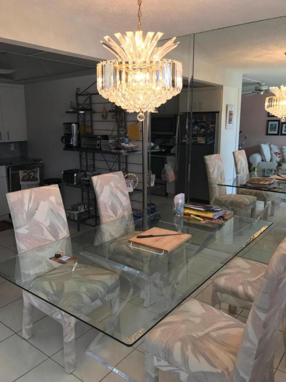 1044 Lincoln C, Boca Raton, FL 33434
