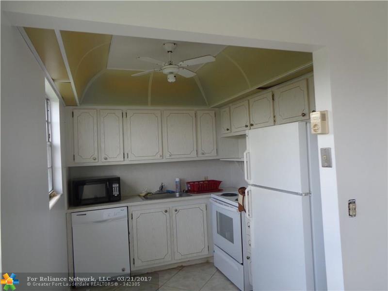 407 Brighton J, Boca Raton, FL 33434