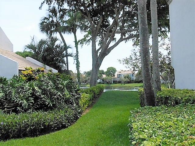 706 Bridgewood Drive, Boca Raton, FL 33434