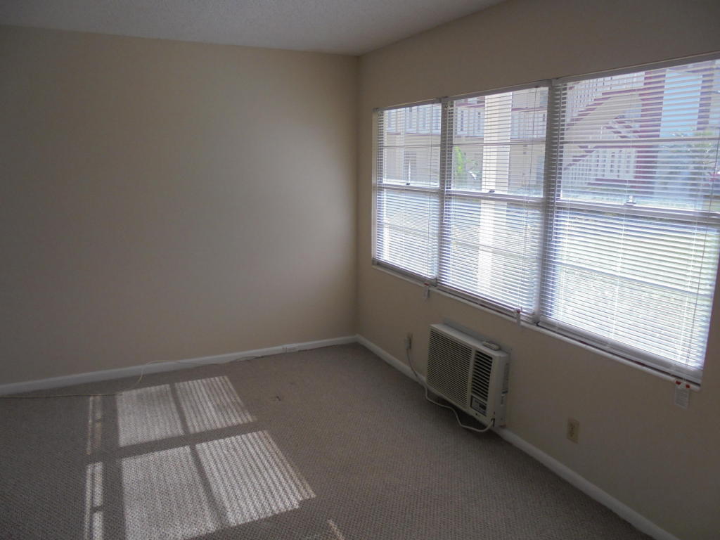 218 Fanshaw F, Boca Raton, FL 33434
