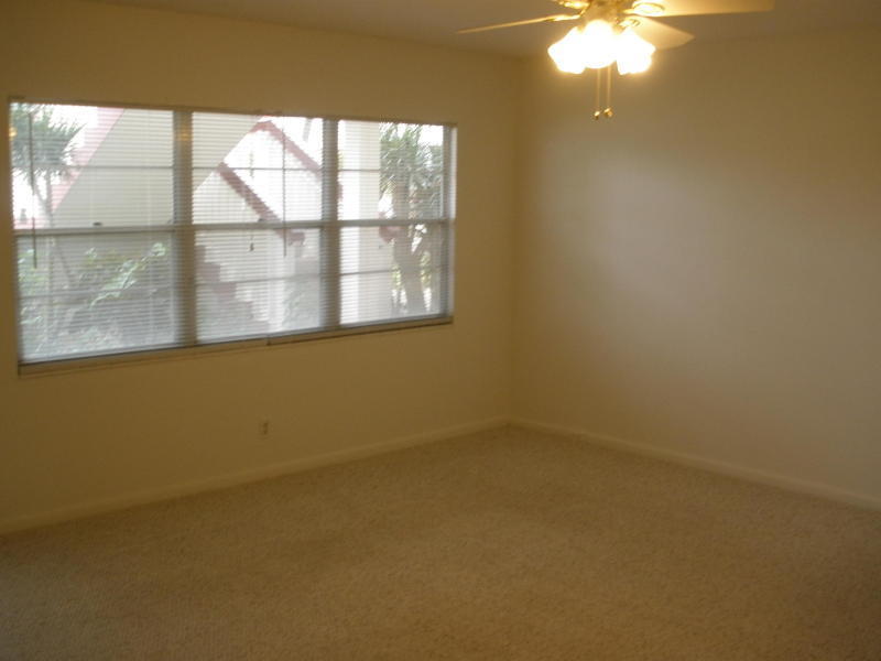 55 Fanshaw B, Boca Raton, FL 33434