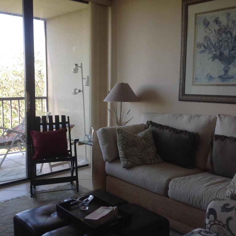 6815 Willow Wood Drive, Boca Raton, FL 33434