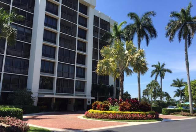6875 Willow Wood Drive, Boca Raton, FL 33434