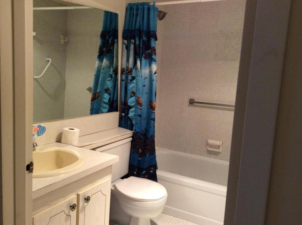 45 Dorset B, Boca Raton, FL 33434
