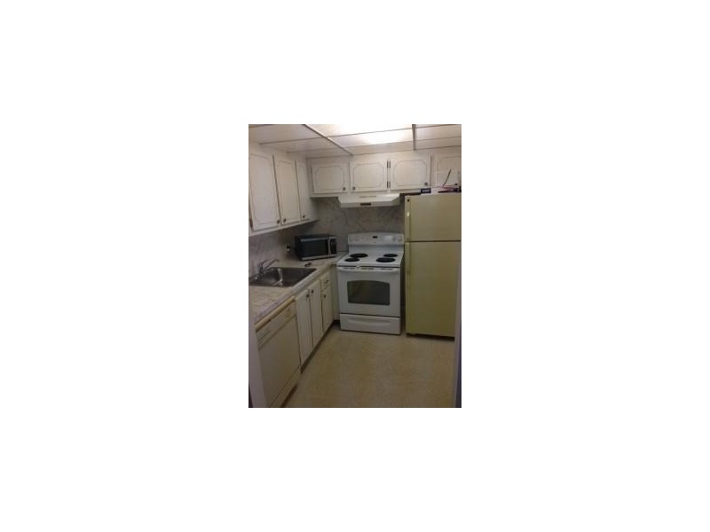216Brighton F, Boca Raton, FL 33434