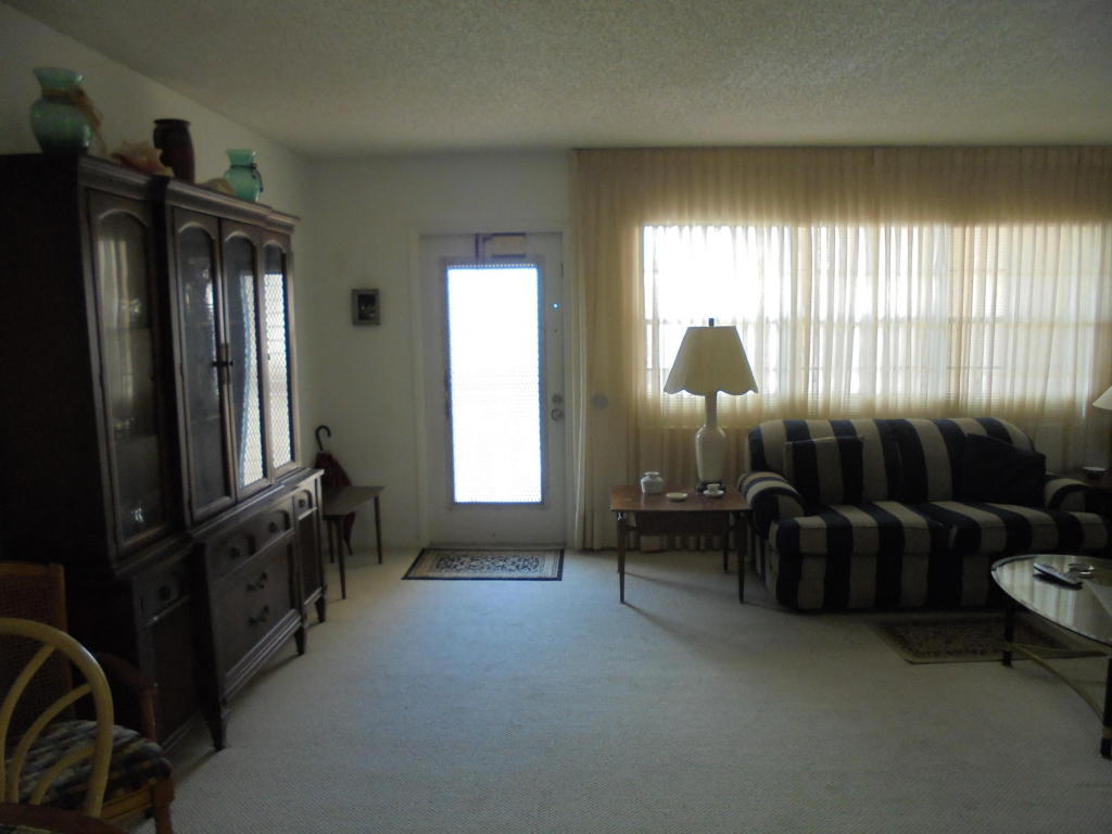 2010 Newcastle A, Boca Raton, FL 33434
