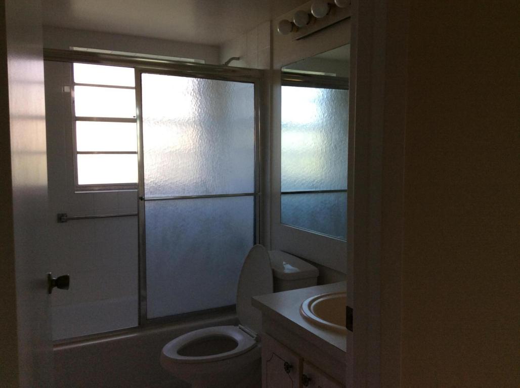 382 Brighton J, Boca Raton, FL 33434