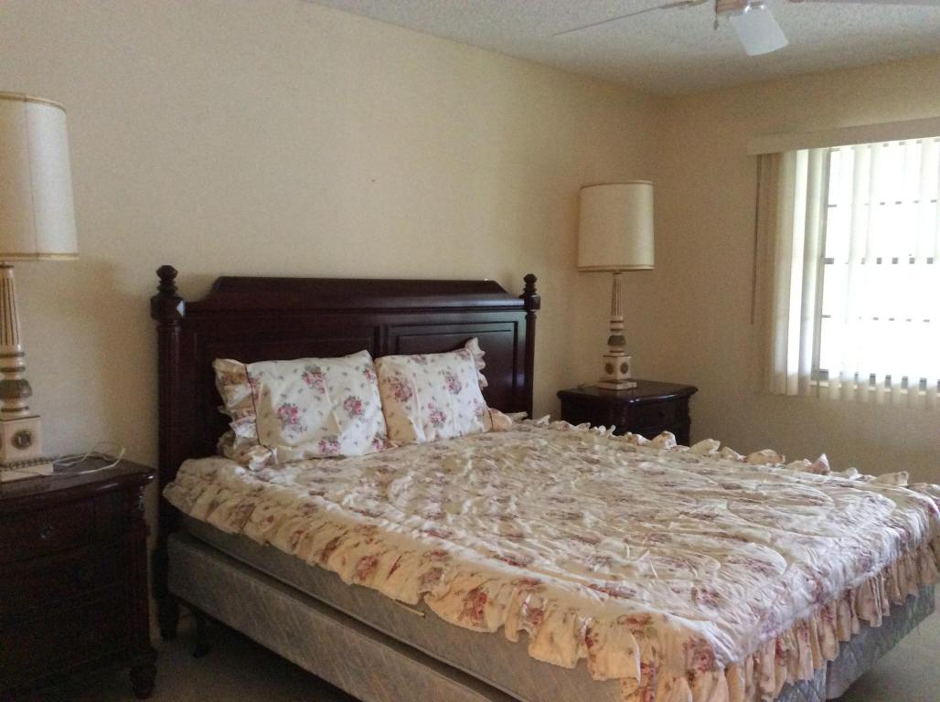 3058 Cornwall C, Boca Raton, FL 33434