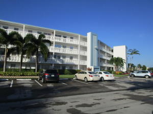 2069 Exeter, Boca Raton, FL 33434