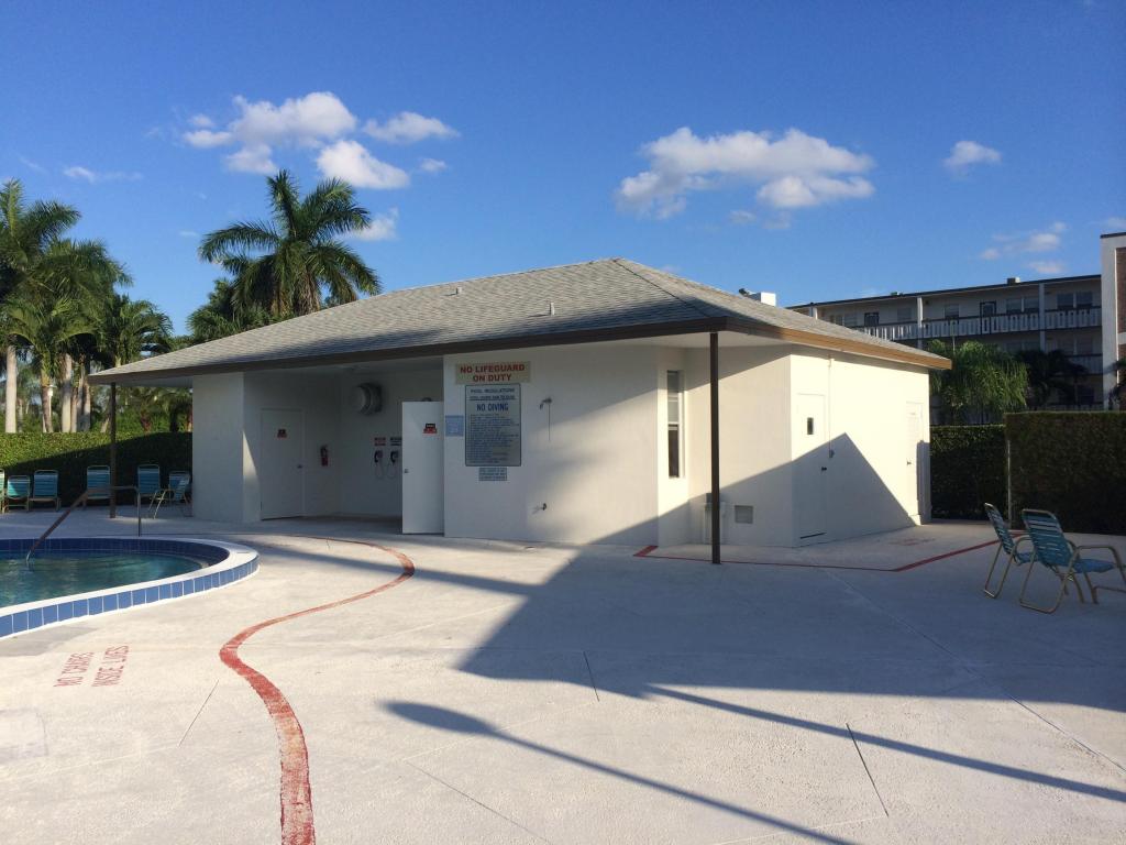 1031 Hythe B, Boca Raton, FL 33434