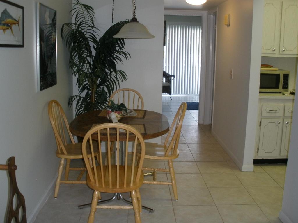 469 Mansfield L, Boca Raton, FL 33434