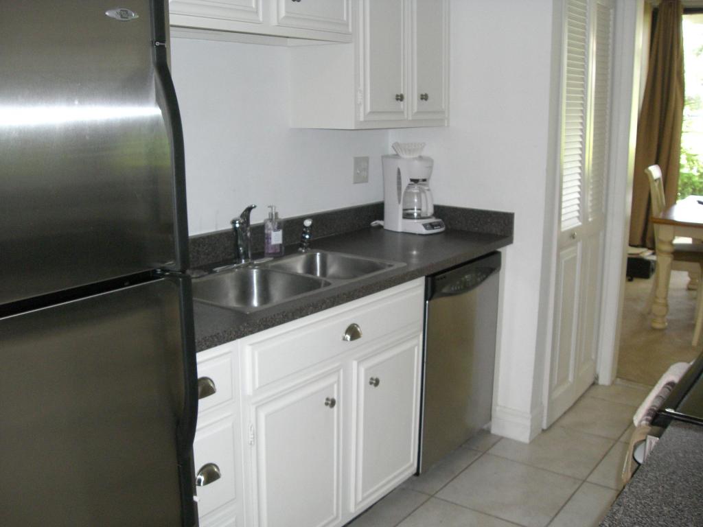 1006 Bridgewood Place, Boca Raton, FL 33434
