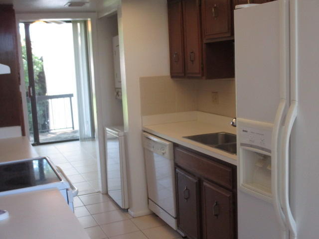 1205 Bridgewood Place, Boca Raton, FL 33434
