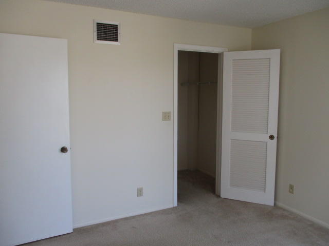 1205 Bridgewood Place, Boca Raton, FL 33434
