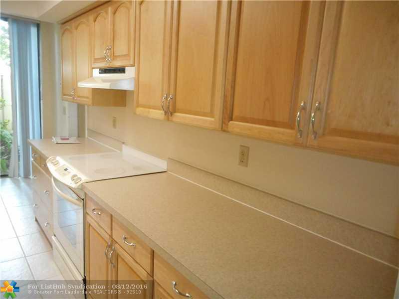 1403 Bridgewood dr 1403, Boca Raton, FL 33434