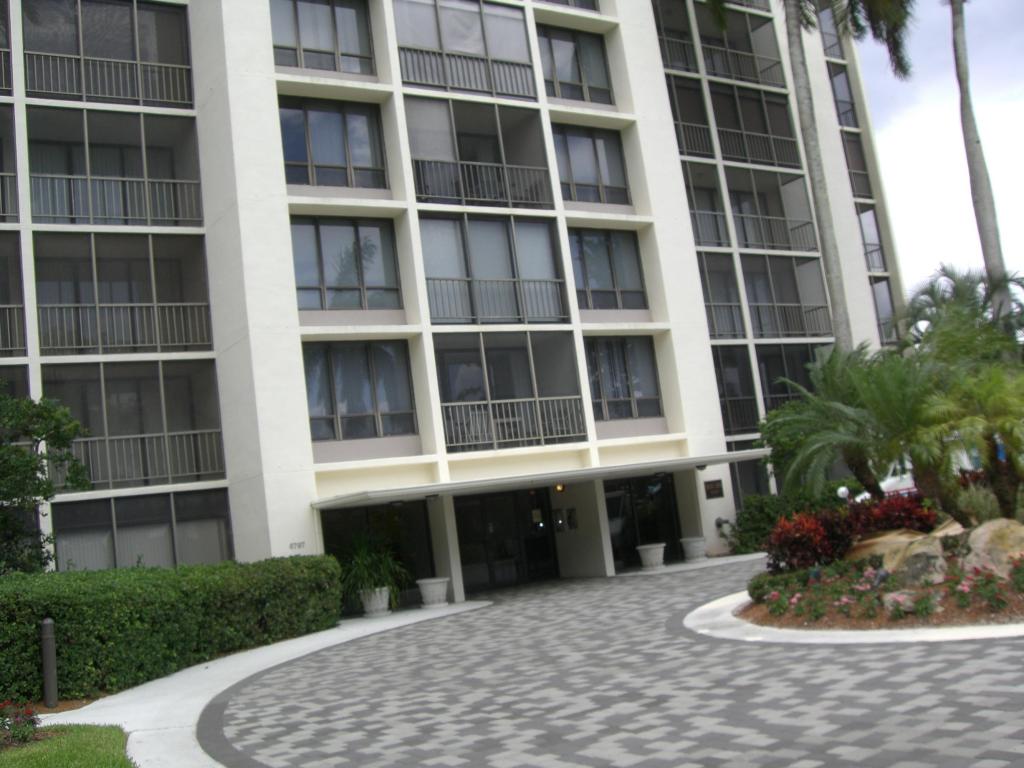 6797 Willow Wood Drive, Boca Raton, FL 33434