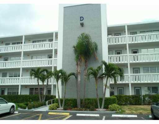 3068 Yarmouth D, Boca Raton, FL 33434