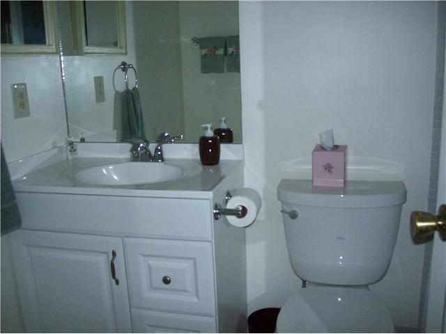 1068 Yarmouth D, Boca Raton, FL 33434