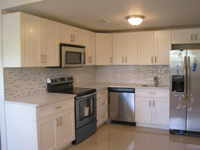 1044 Hythe C, Boca Raton, FL 33434