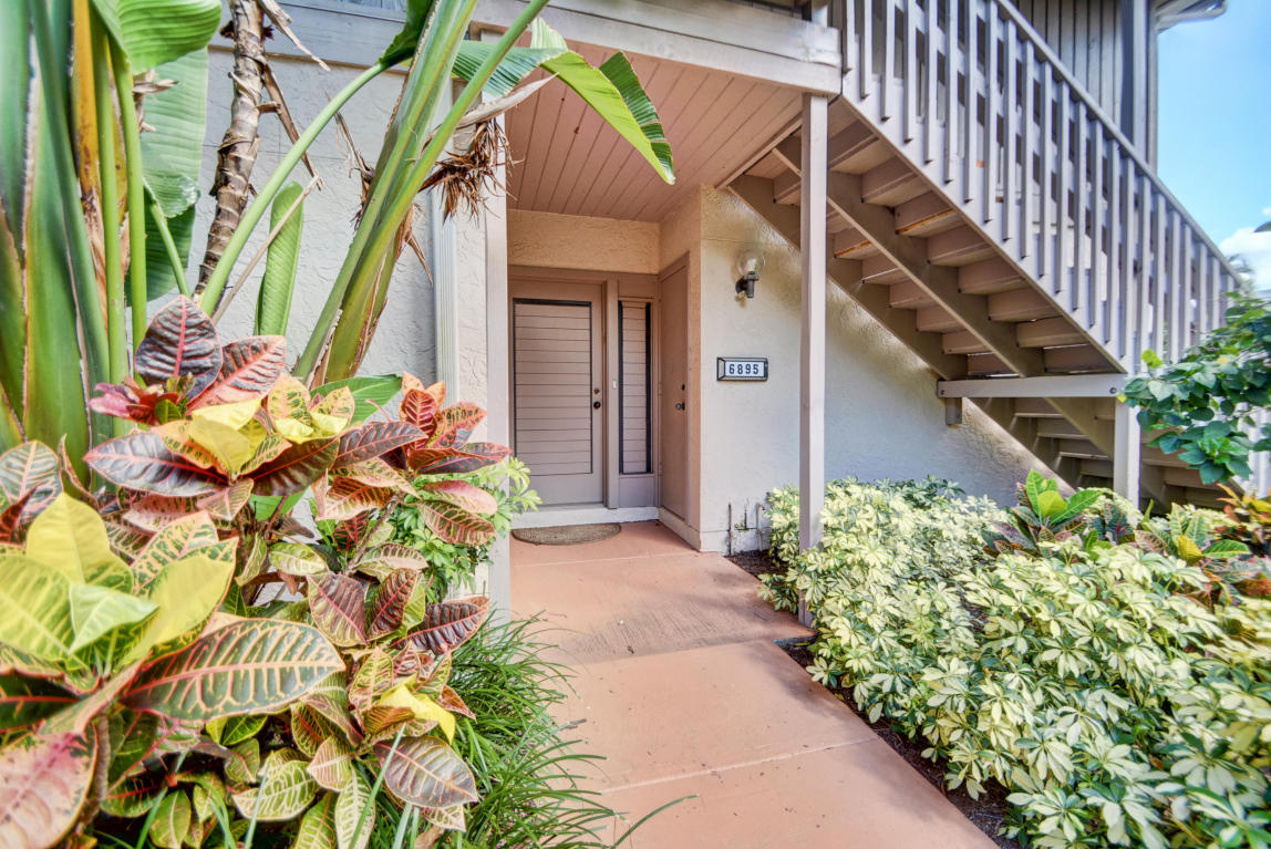 6895 Rain Forest Drive, Boca Raton, FL 33434