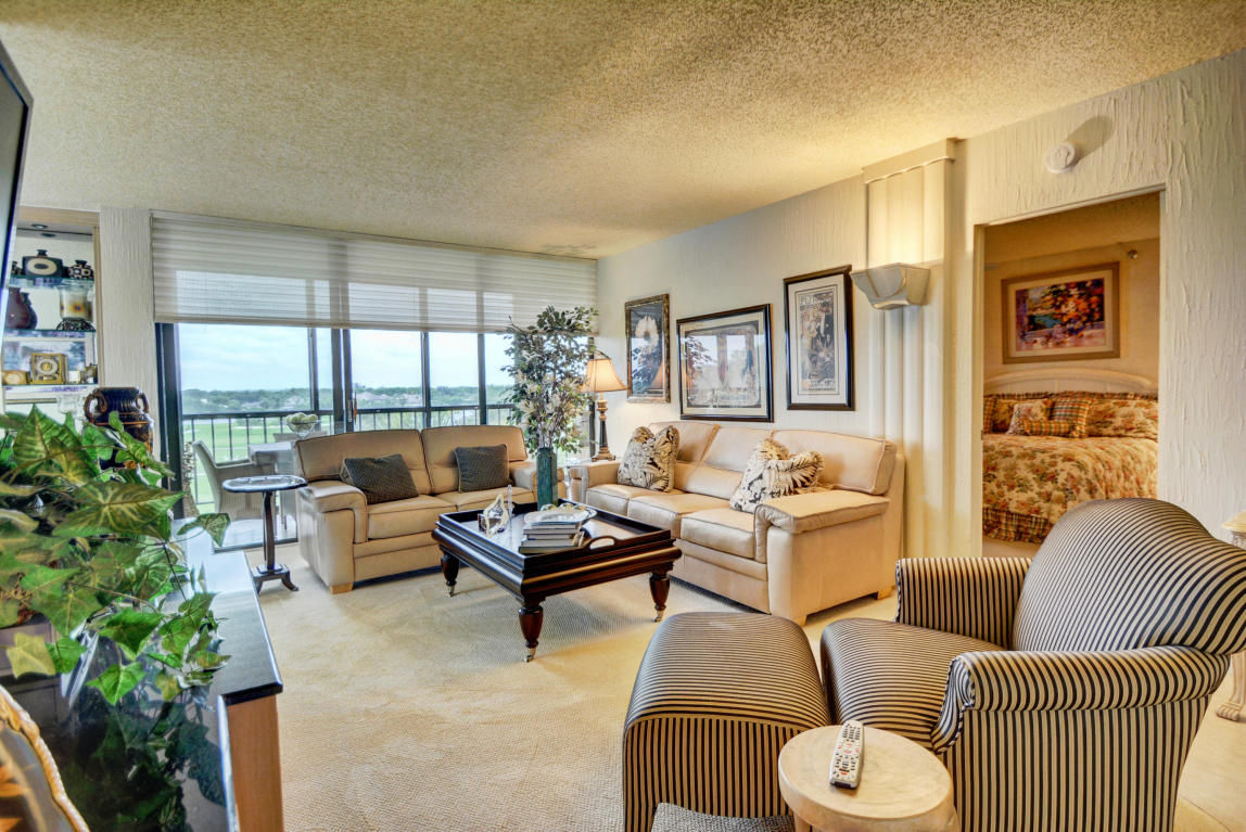 6845 Willow Wood Drive, Boca Raton, FL 33434