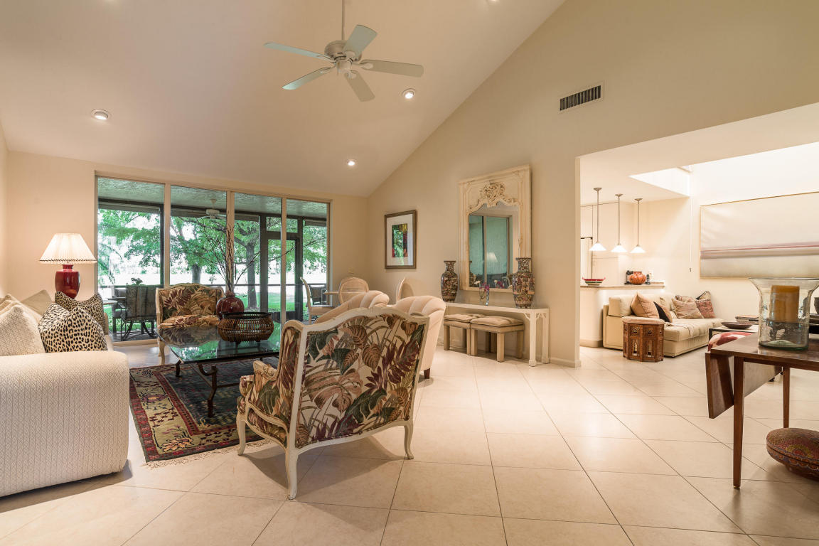 19480 Sawgrass Drive, Boca Raton, FL 33434