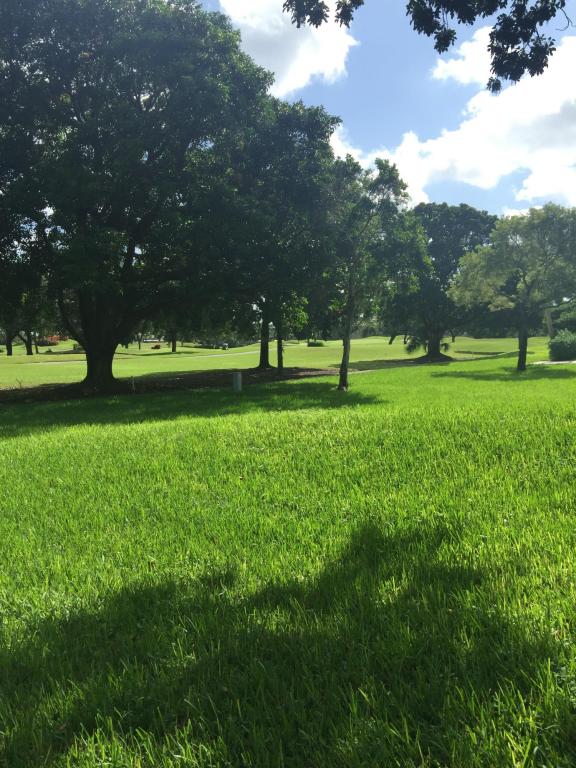 1854 Bridgewood Drive, Boca Raton, FL 33434