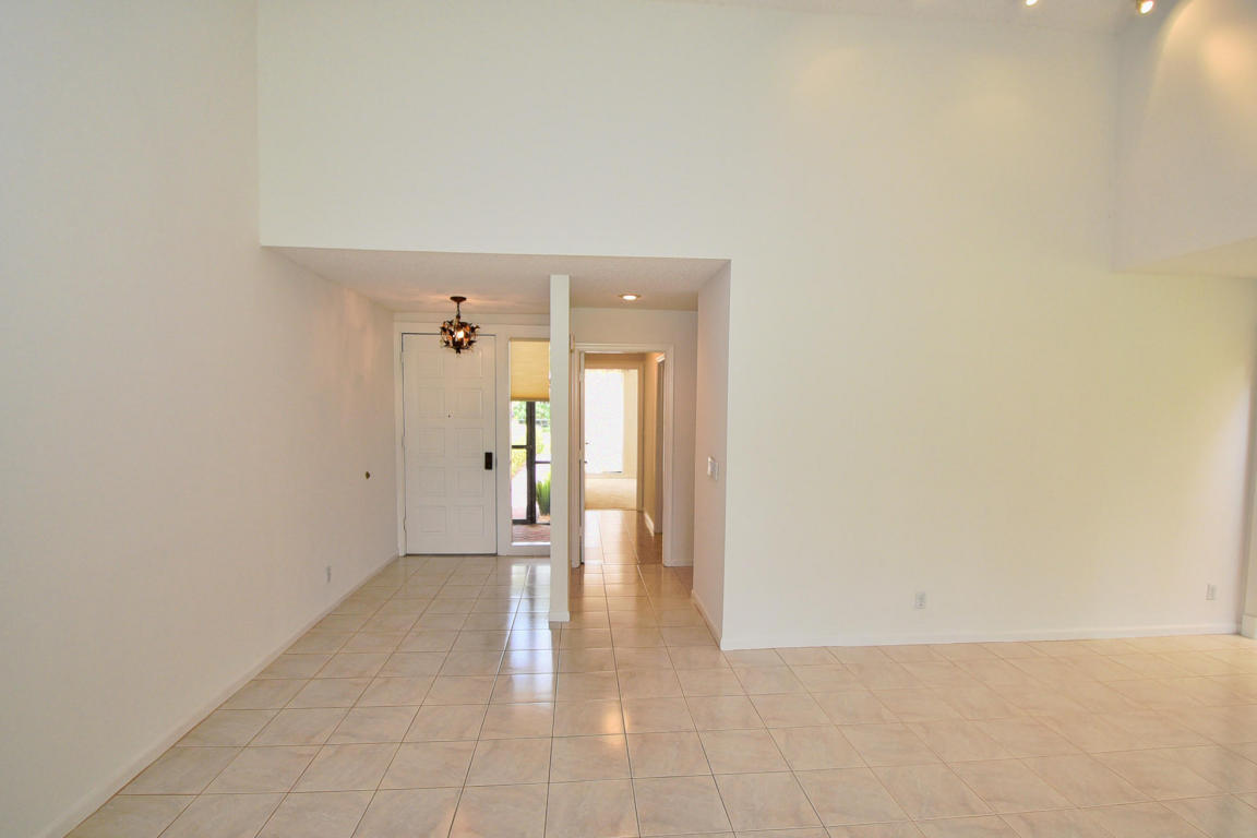 19500 Sawgrass Drive, Boca Raton, FL 33434