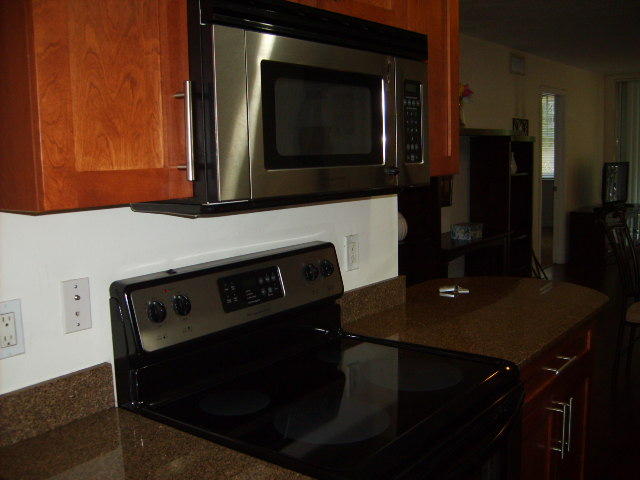 621 E Woolbright Road, Boynton Beach, FL 33435
