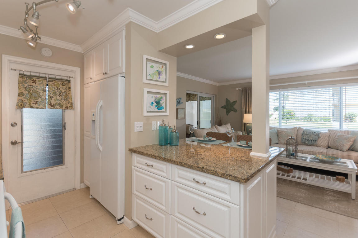200 Main Boulevard, Boynton Beach, FL 33435