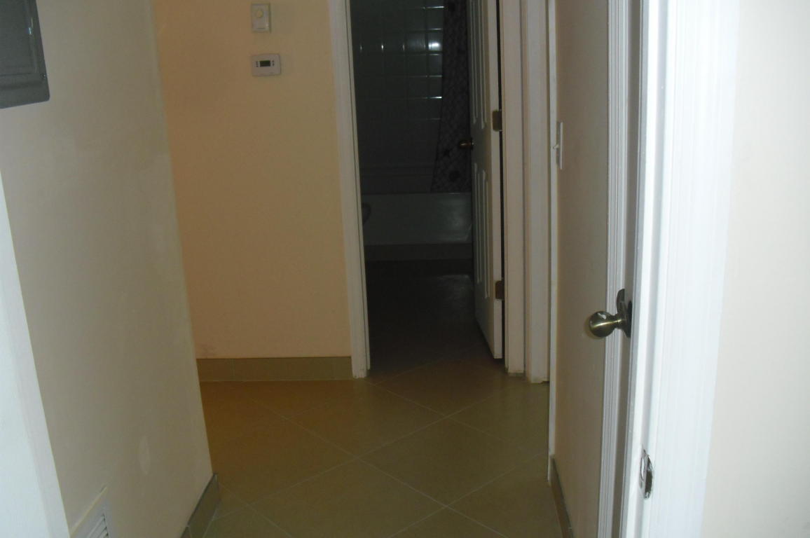 2515 NE 1 Court, Boynton Beach, FL 33435