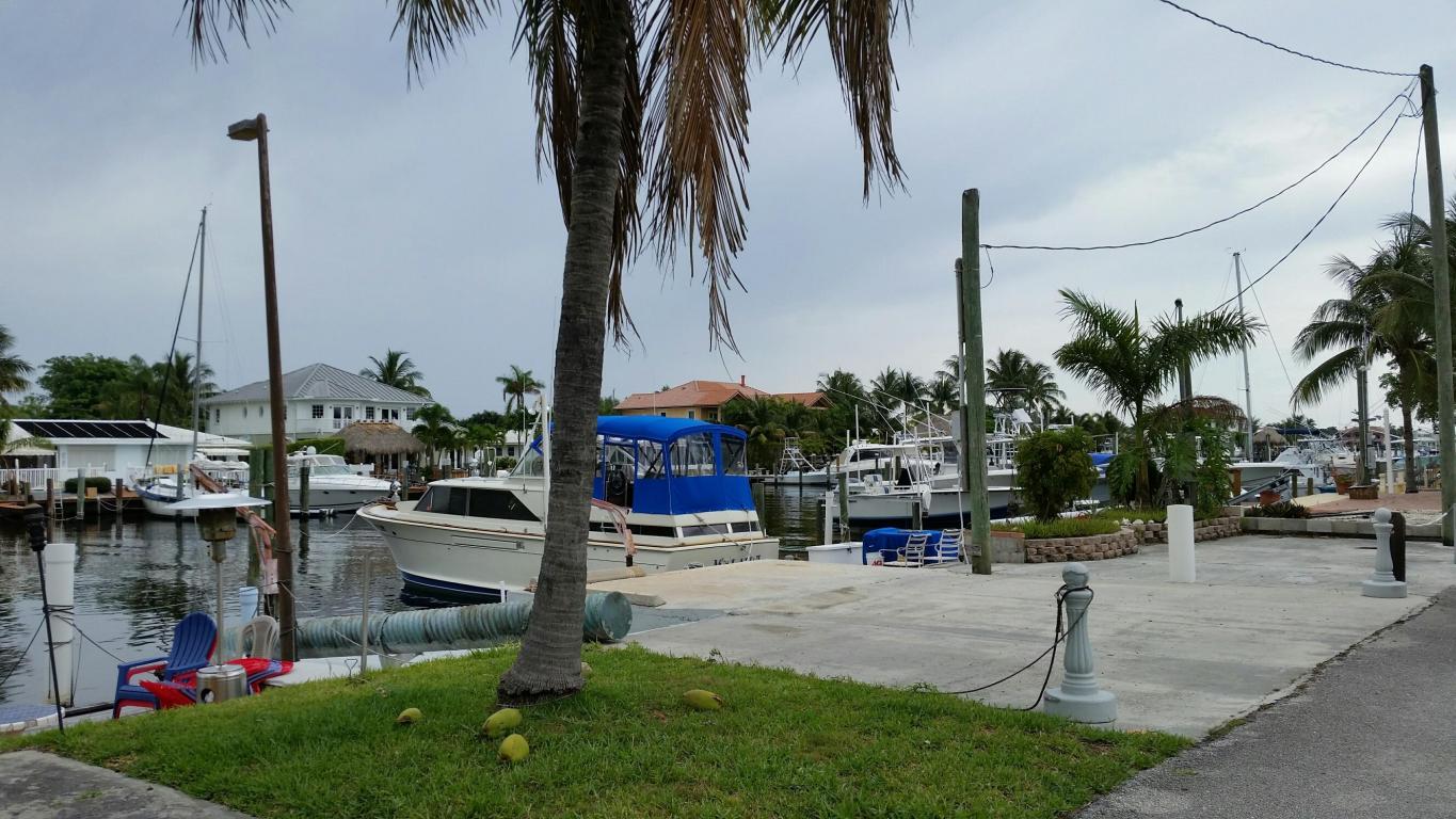 652 South Road, Boynton Beach, FL 33435