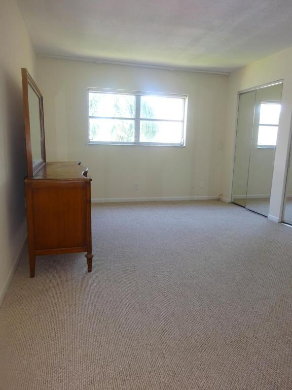2300 NE 1st Lane, Boynton Beach, FL 33435