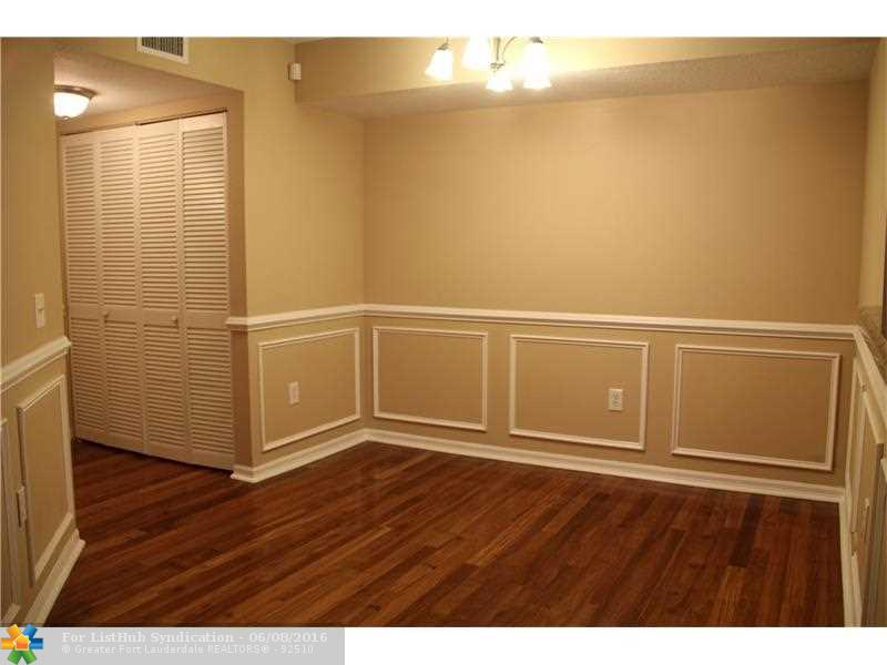 1106 Villa Ln, Boynton Beach, FL 33435