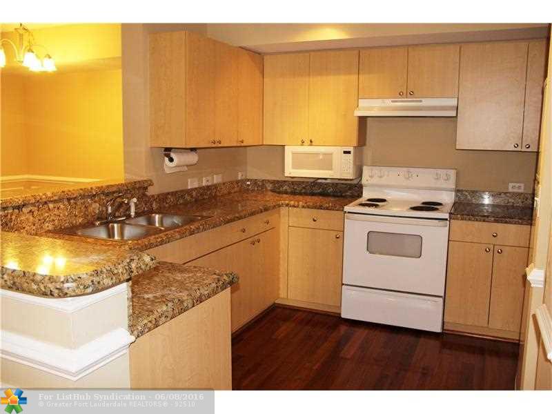 1106 Villa Ln, Boynton Beach, FL 33435
