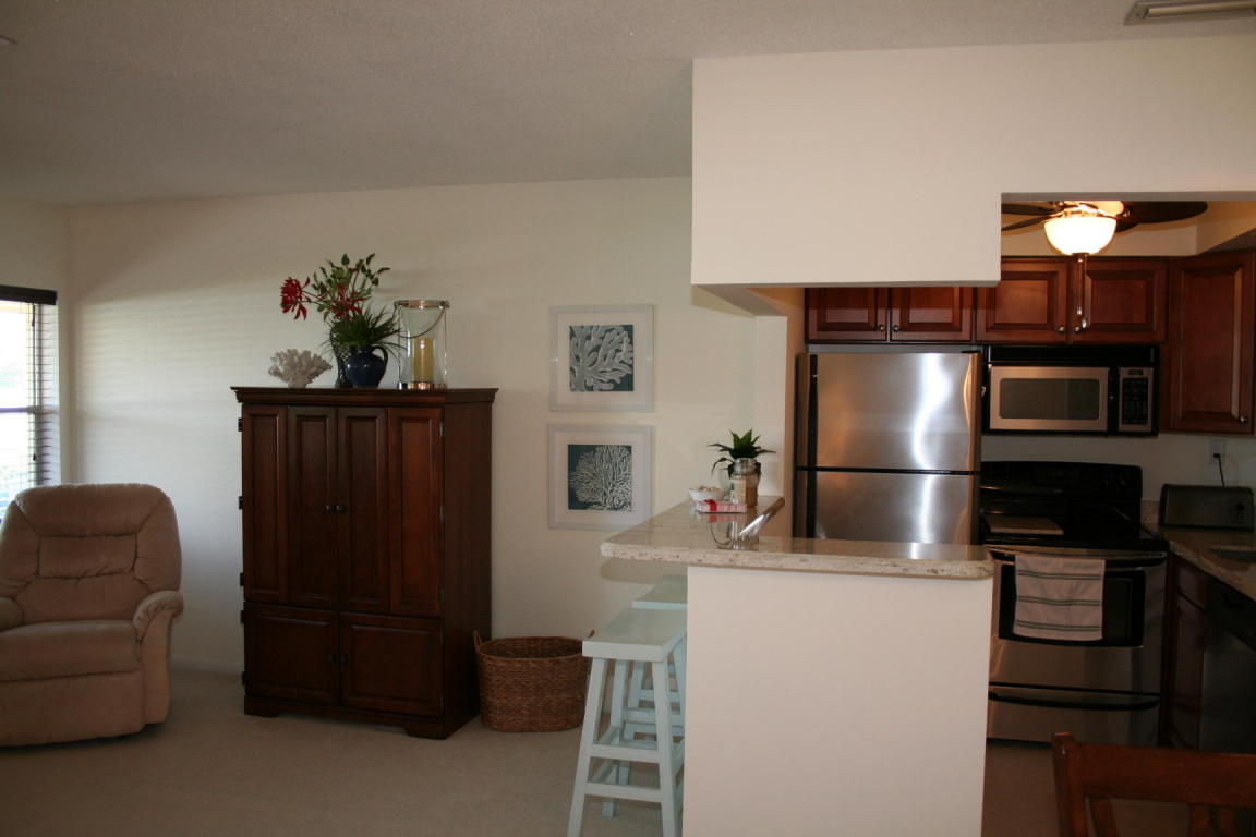 5520 N Ocean Boulevard, Ocean Ridge, FL 33435